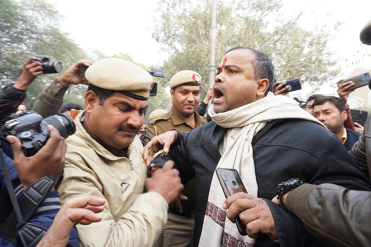 ملک کے کئی حصوں میں شہریت ترمیمی قانون کے خلاف پُر امن مظاہرے