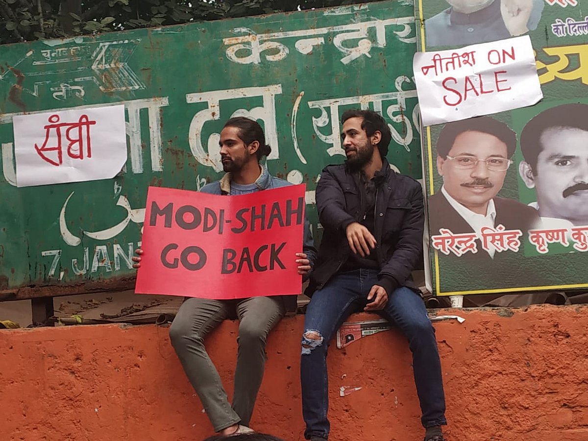 گراؤنڈ رپورٹ: دہلی کے جنتر منتر پر سی اے اے کے خلاف امنڈا عوامی سیلاب