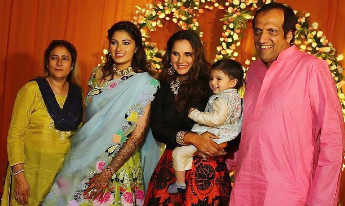 ثانیہ مرزا کی بہن انعم اور اظہرالدین کے بیٹے اسد، رشتہ ازدواج میں منسلک 