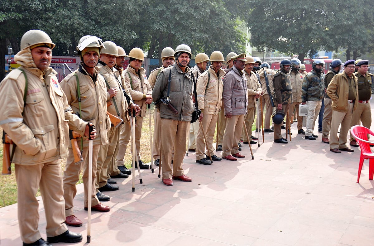 ملک کے کئی حصوں میں شہریت ترمیمی قانون کے خلاف پُر امن مظاہرے