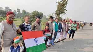 انسانی زنجیر: ’سی اے اے، این آر سی ملک کے دلتوں، غریبوں اور پسماندہ طبقہ کے خلاف‘