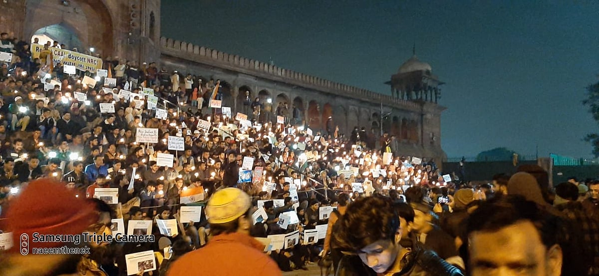 دہلی: جامع مسجد شہریت قانون کے خلاف احتجاج کا ’نیا مرکز‘، روزانہ ہو رہا ’خاموش مظاہرہ‘