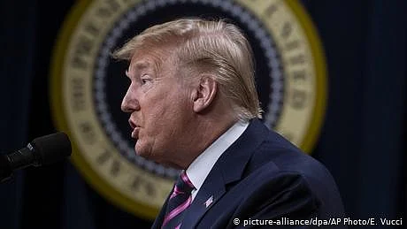 ٹرمپ کے لیے مواخذے سے بچنے کی راہ ہموار