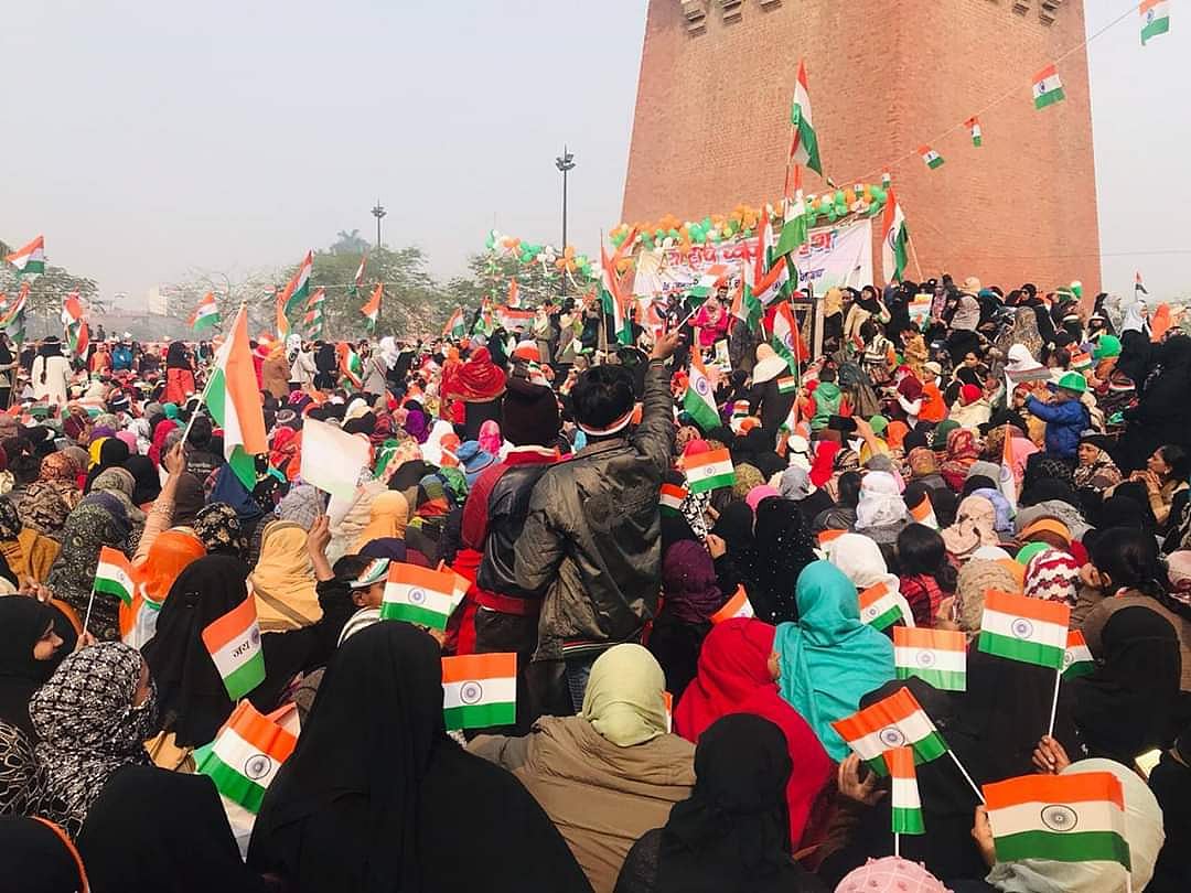 گھنٹہ گھر: خواتین CAA کے لیے مر تو سکتی ہیں مگر پیچھے نہیں ہٹیں گی... عظمیٰ