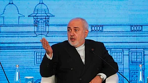 خلیج میں قیام امن کے لئے ہندوستان قائدانہ کردار ادا کرے، ایران کی اپیل