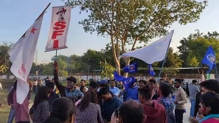 تصویر سوشل میڈیا