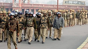 مہلوک مظاہرین کی پوسٹ مارٹم رپورٹ کیوں نہیں دی جا رہی، کیا چھپا رہی یوپی پولیس؟