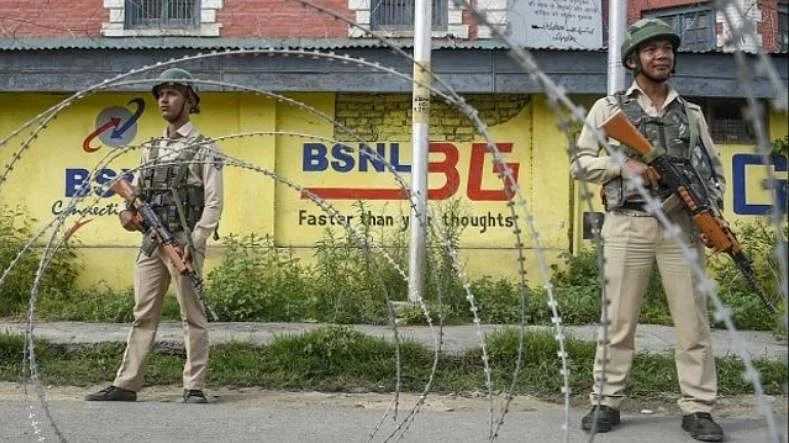 جموں و کشمیر: انٹرنیٹ-موبائل خدمات بحالی کا مودی حکومت کا دعویٰ جھوٹ!