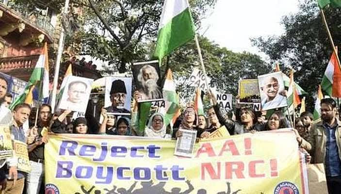 شہریت قانون: ٹینٹ، روشنی اور مائک کے بغیر ’پارک سرکس‘ میں خواتین کا احتجاج جاری