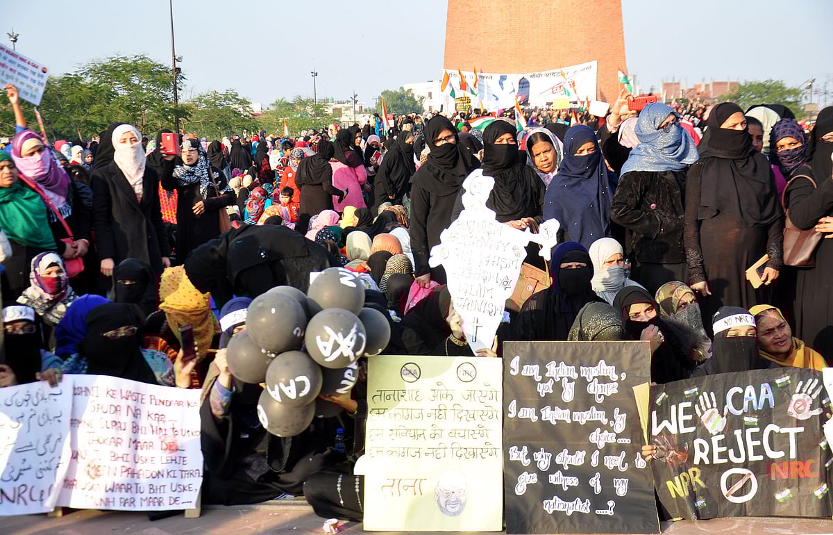 ملک گیر احتجاج: ’شاہین باغ کی دبنگ دادیوں کو گمراہ کر کے ایل جی کے پاس لے جایا گیا‘
