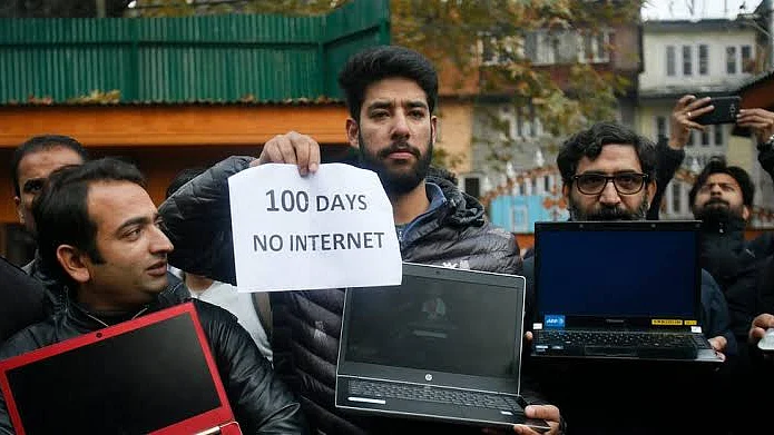 تصویر سوشل میڈیا