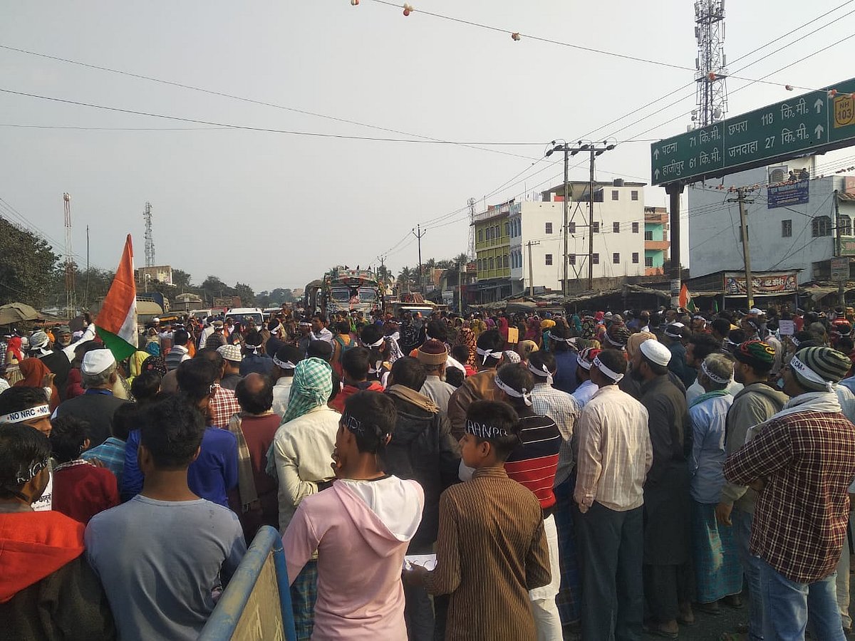 سی اے اے-این آر سی کے خلاف بلا تفریق مذہب ’ہاتھ میں ہاتھ‘ ڈالے نظر آیا پورا بہار