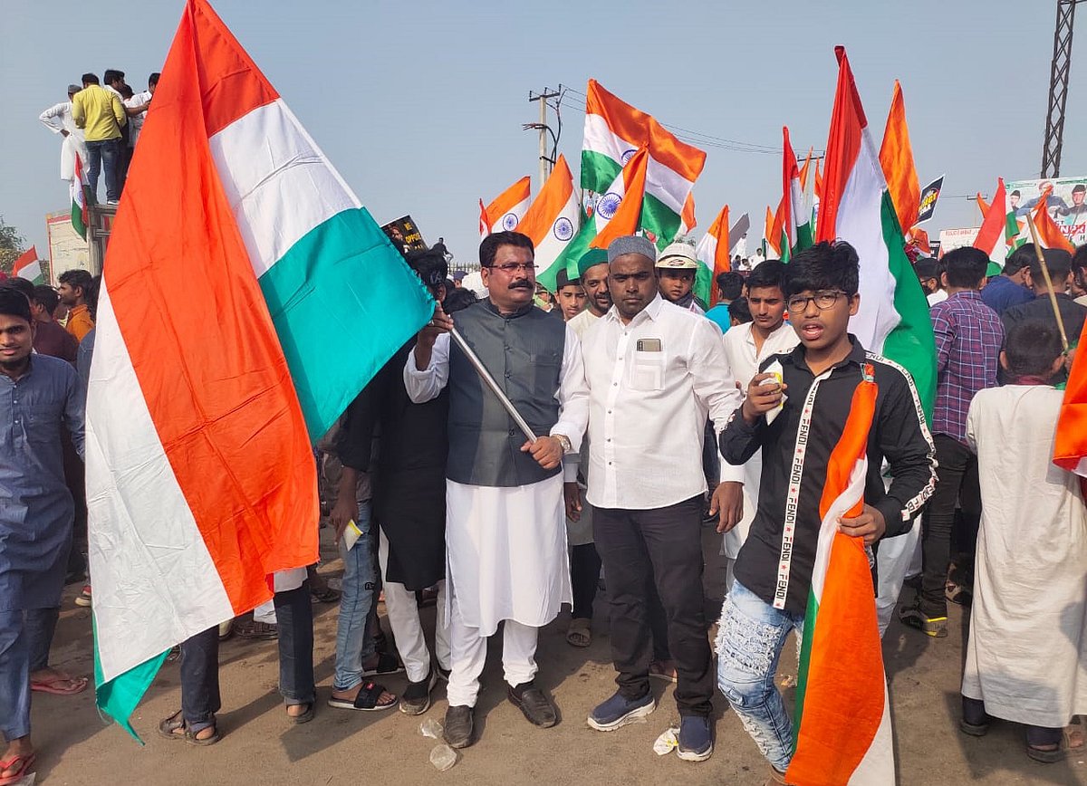 سی اے اے کے خلاف حیدرآباد میں بڑے پیمانہ پر ترنگا ریلی، لاکھوں افراد کی شرکت