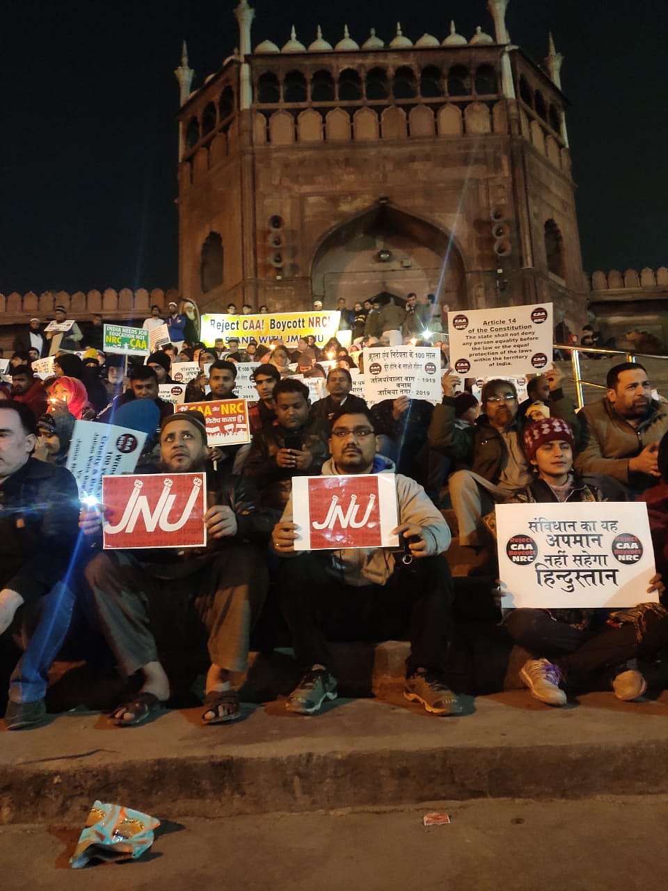 دہلی: جامع مسجد شہریت قانون کے خلاف احتجاج کا ’نیا مرکز‘، روزانہ ہو رہا ’خاموش مظاہرہ‘