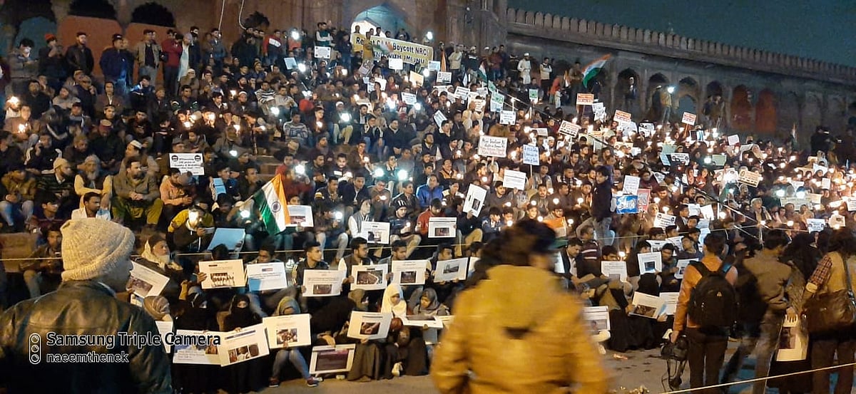 دہلی: جامع مسجد شہریت قانون کے خلاف احتجاج کا ’نیا مرکز‘، روزانہ ہو رہا ’خاموش مظاہرہ‘