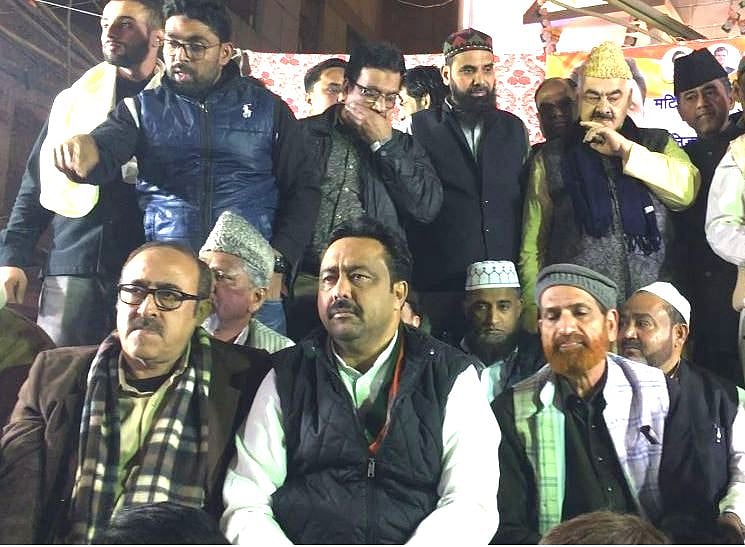 ویڈیو: مٹیا محل کے رائے دہندگان کے لئے ’سی اے اے‘ سب سے بڑا مسئلہ