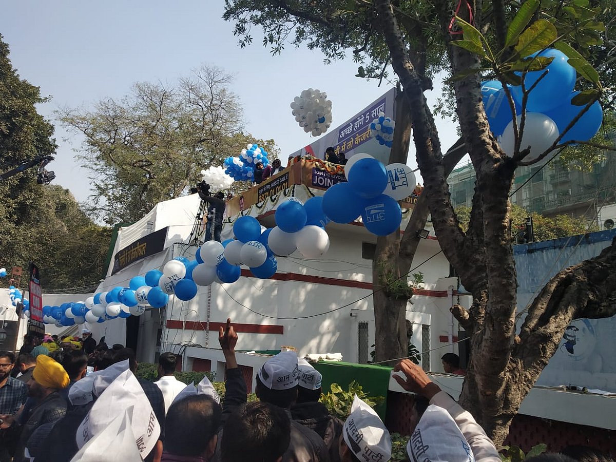 دہلی میں عوام نے ’نفرت کی سیاست‘ کو پوری طرح مسترد کر دیا: سنجے سنگھ