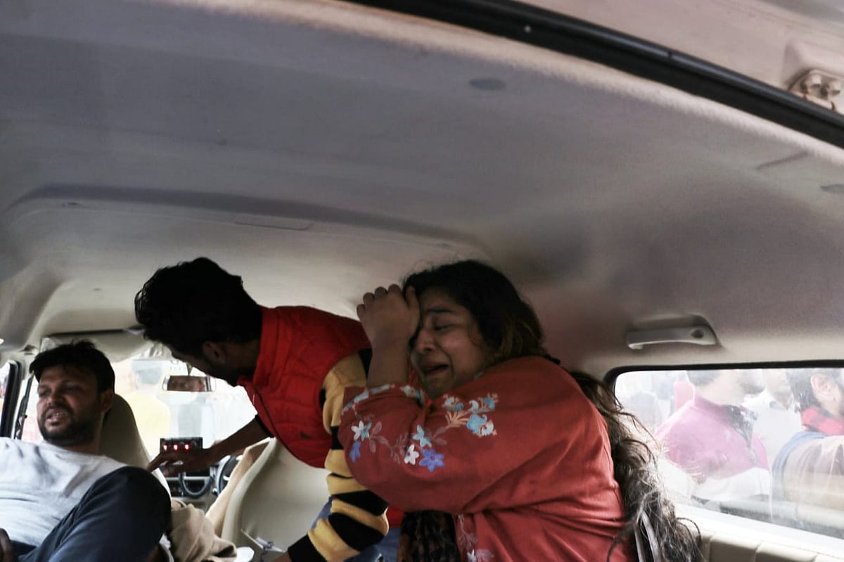 شہریت قانون: پولس اور جامعہ طلبا کے درمیان تصادم، درجنوں طلبا زخمی، اسپتال میں داخل