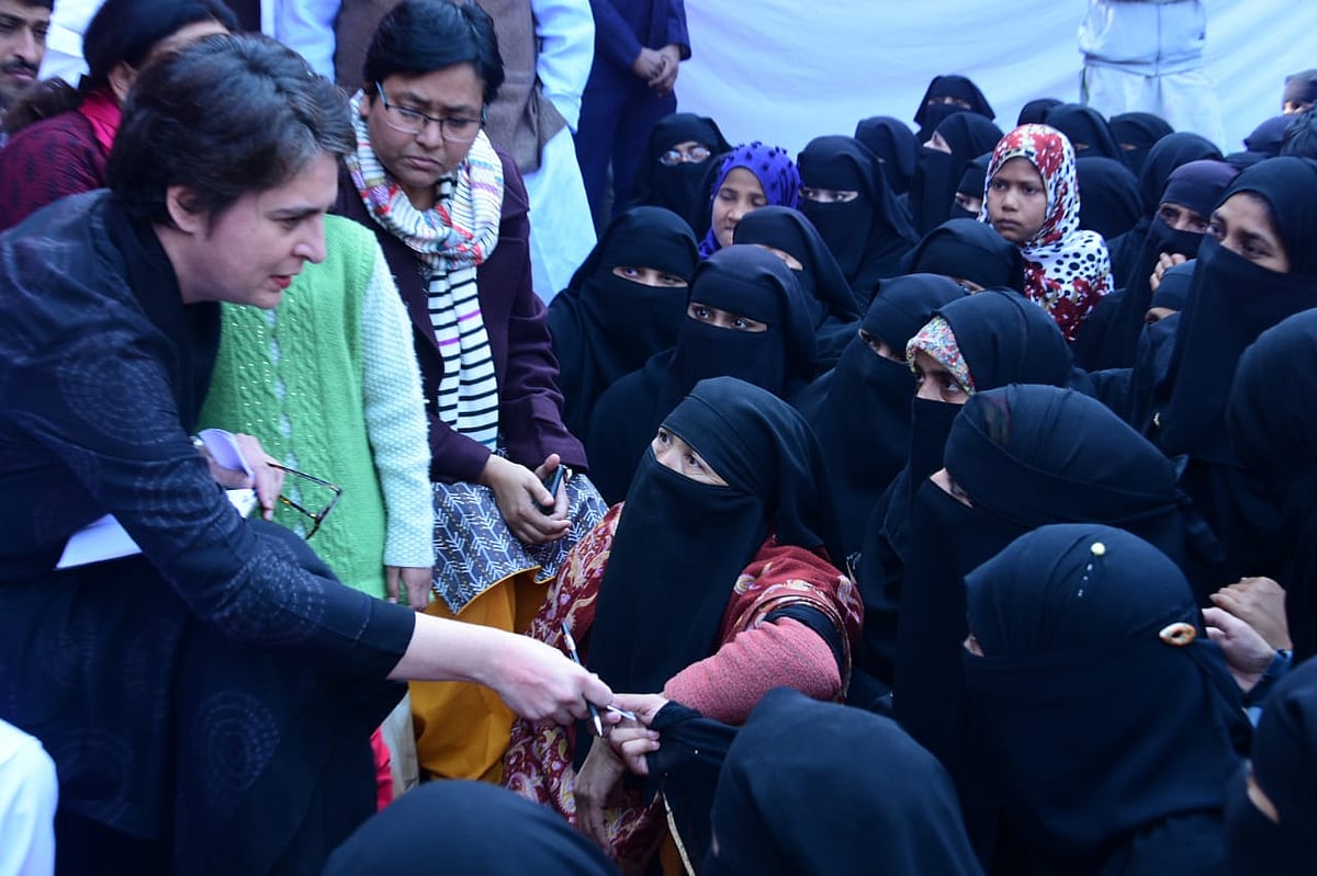 سی اے اے: زخمی تحریک کاروں کی لڑائی کانگریس لڑے گی،  پرینکا گاندھی