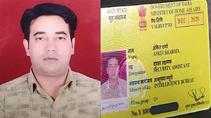 مہلوک انکت شرما کے بھائی نے دیا حیرت انگیز بیان، حملہ آور لگا رہے تھے ’جے شری رام‘ کا نعرہ!