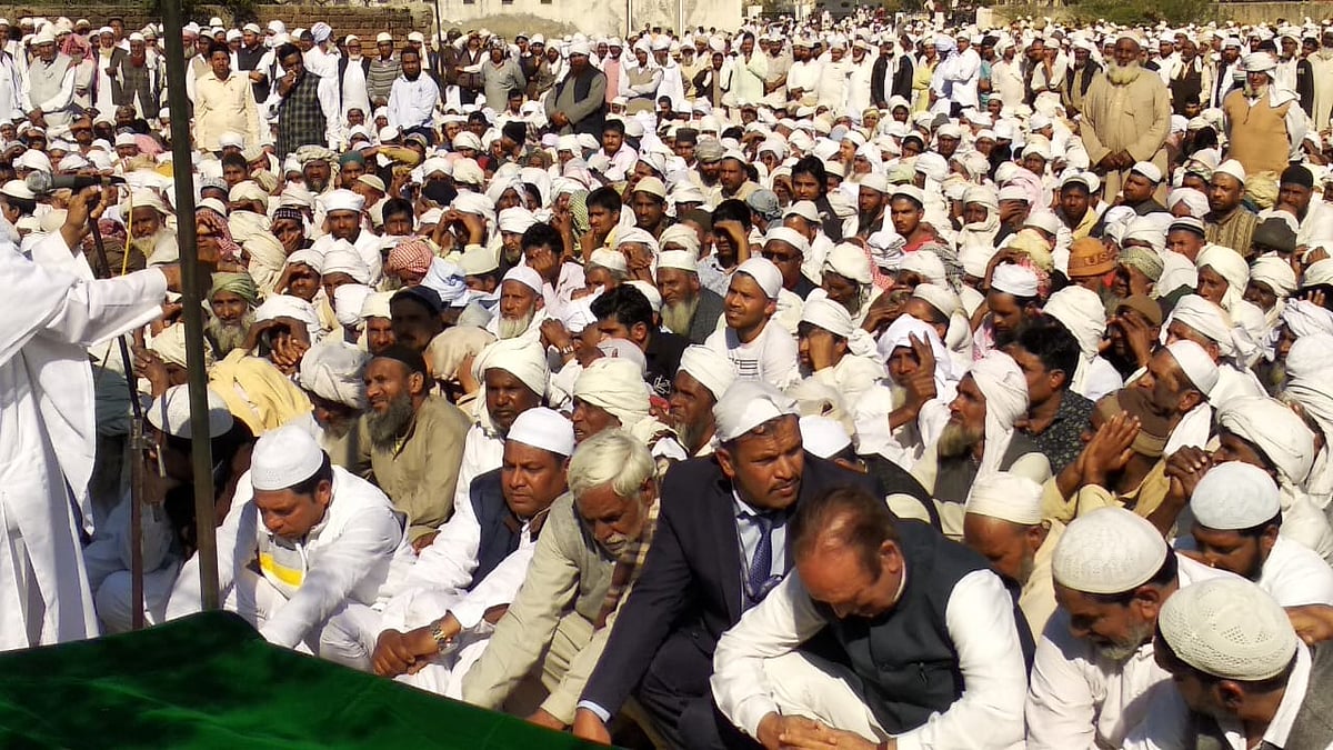 سابق رکن پارلیمنٹ چوہدری خورشید احمد میو کا انتقال، جنازے میں امنڈی بھیڑ