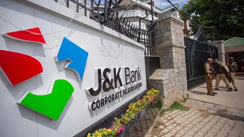 تصویر سوشل میڈیا