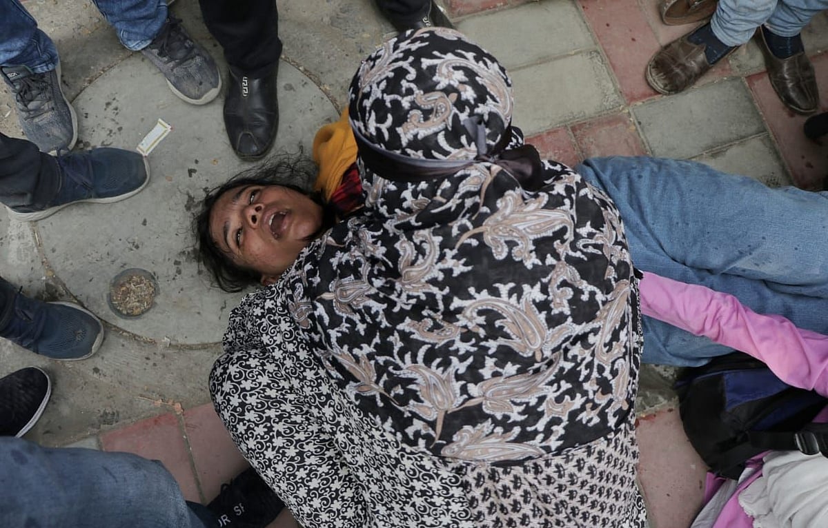 شہریت قانون: پولس اور جامعہ طلبا کے درمیان تصادم، درجنوں طلبا زخمی، اسپتال میں داخل