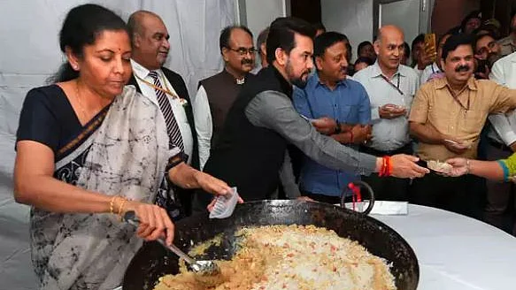 تصویر سوشل میڈیا