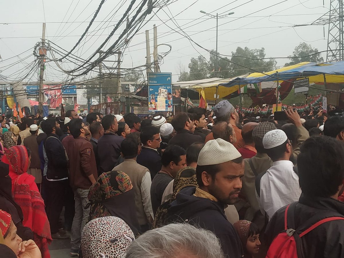 ’ہم نے انگریز بھگا دئے تو مودی-شاہ کیا چیز ہیں‘ مذاکرات کاروں کے سامنے دبنگ دادیوں کا بیان