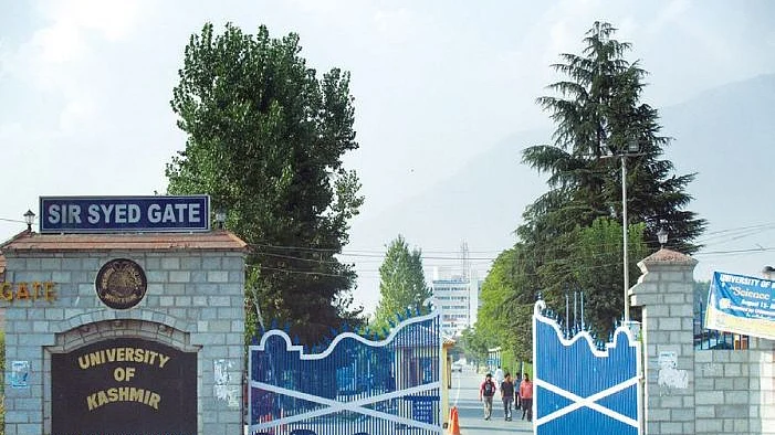 تصویر سوشل میڈیا