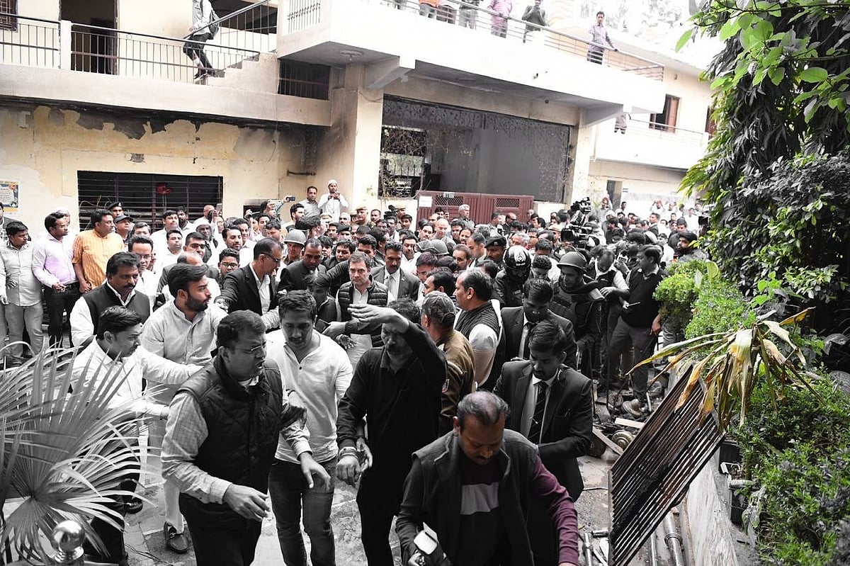 دہلی تشدد: شمال مشرقی دہلی کے فساد متاثرین سے راہل گاندھی کی ملاقات