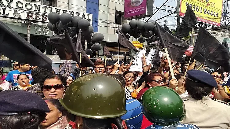 تصویر سوشل میڈیا