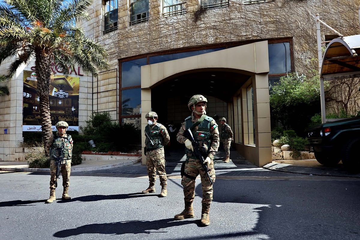 کورونا وائرس: دنیا بھر میں متاثرین کی تعداد 2 لاکھ، 8 ہزار اموات، 83 ہزار افراد صحتیاب