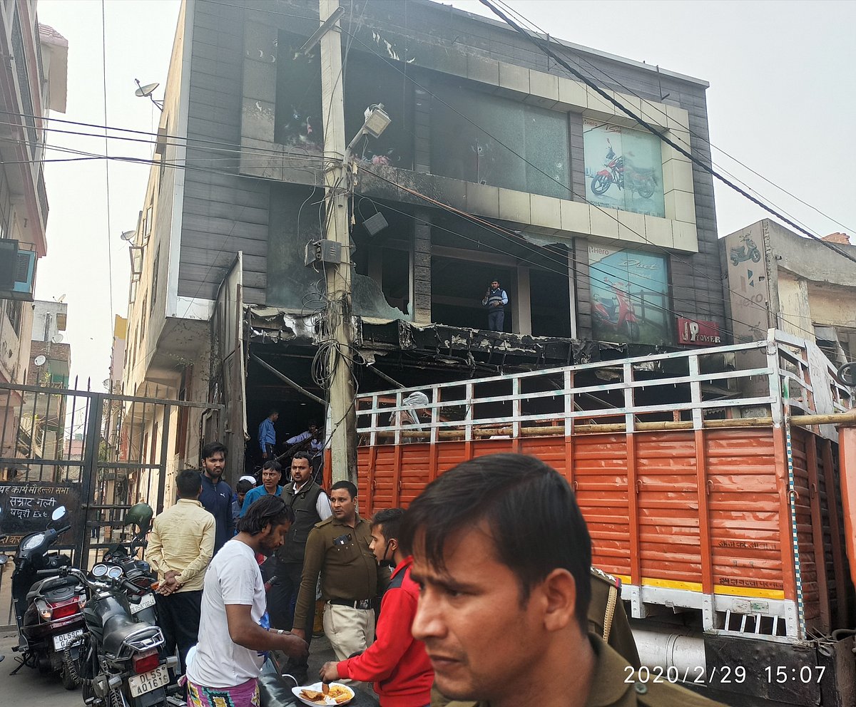 دہلی تشدد: کراول نگر میں کچھ یوں نظر آیا ’ٹارگیٹ، سیٹ اینڈ فائر‘