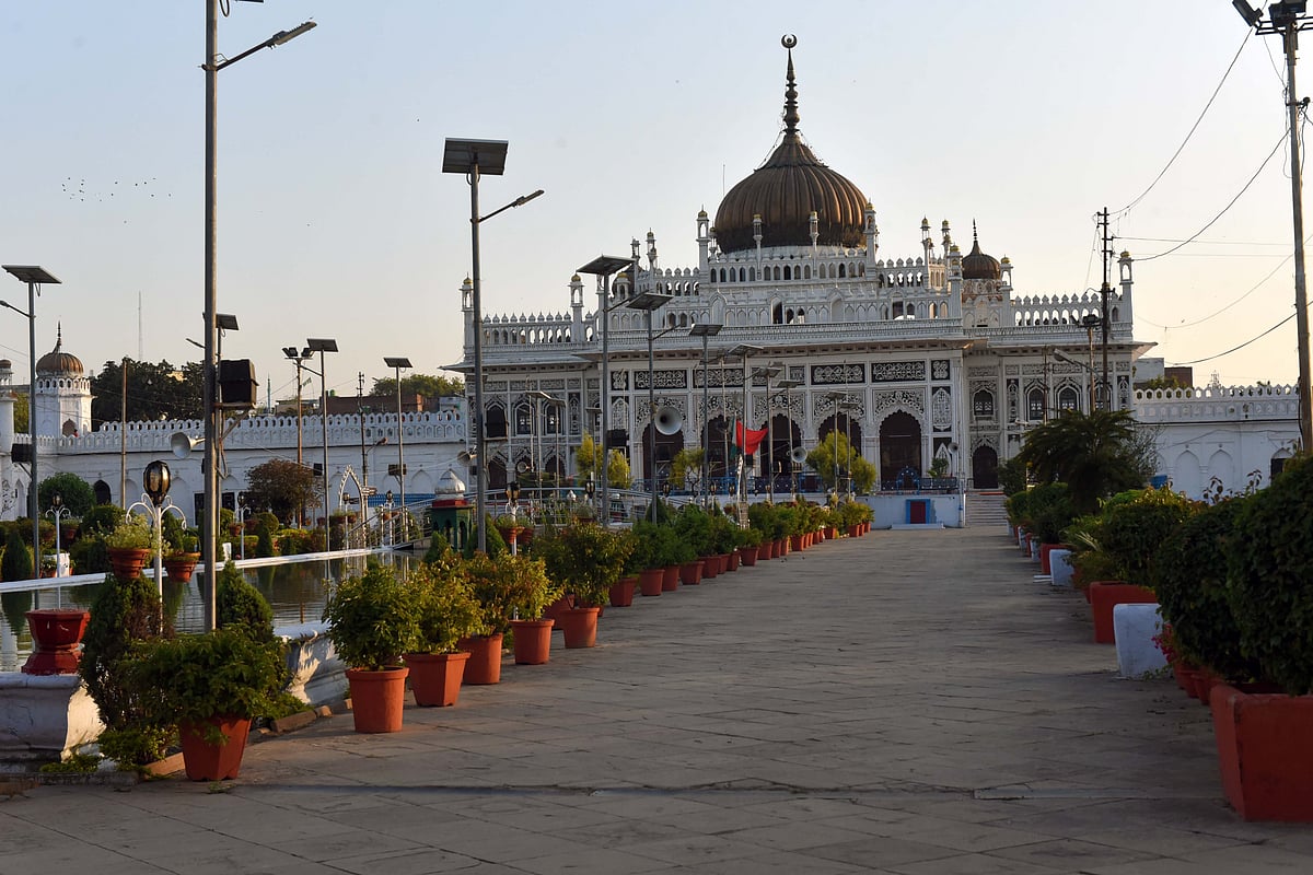 ’جنتا کرفیو‘ کا متعدد شہروں میں وسیع پیمانے پر اثر، تصویری جھلکیاں