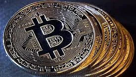 سپریم کورٹ کا بڑا فیصلہ، ہندوستان میں اب استعمال ہوگی بٹکوائن کرنسی