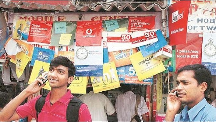 لاک ڈاؤن: پرینکا گاندھی کے خط سے حرکت میں آیا ’ٹرائی‘، ٹیلی کام کمپنیوں کو جاری کیا حکم