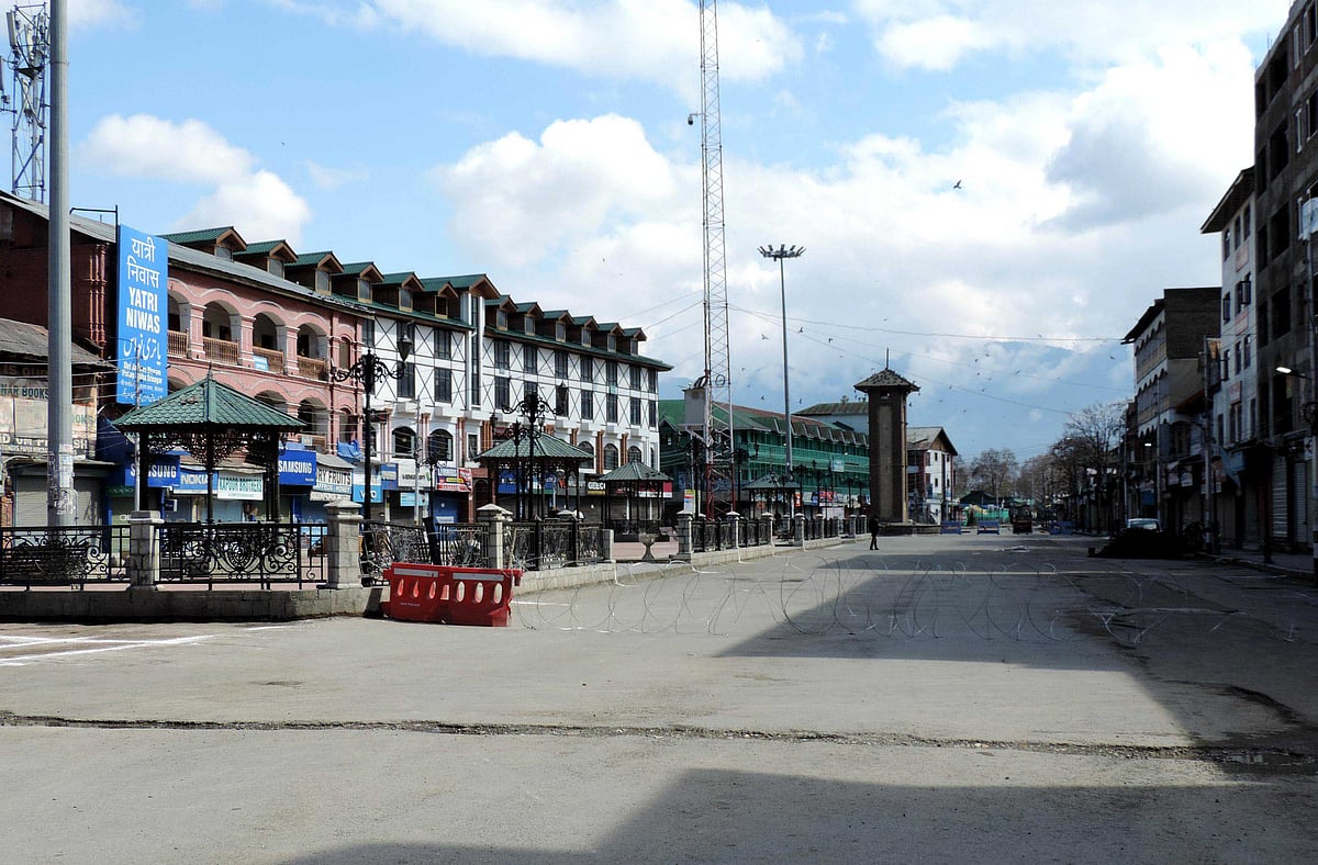 جموں وکشمیر میں لاک ڈاؤن سے نظام زندگی درہم برہم