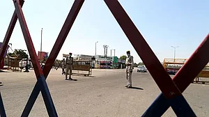 کورونا وائرس: کیا آپ کو ’ہاٹ اسپاٹ‘ کا مطلب پتہ ہے، اس میں ہیں بے شمار پابندیاں