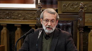 ایران: پارلیمنٹ اسپیکر علی لاریجانی میں کورونا وائرس کی تشخیص