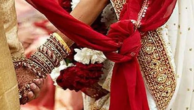 جے پور پولیس کی گرفت میں آئی 'لٹیری دُلہن'، امیروں سے شادی کے بعد جھوٹا الزام لگا کر کرتی تھی لاکھوں کی وصولی