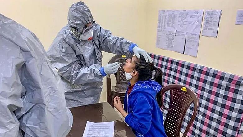 کورونا وائرس: 24 گھنٹوں کے دوران 1553 نئے کیس، 36 افراد ہلاک