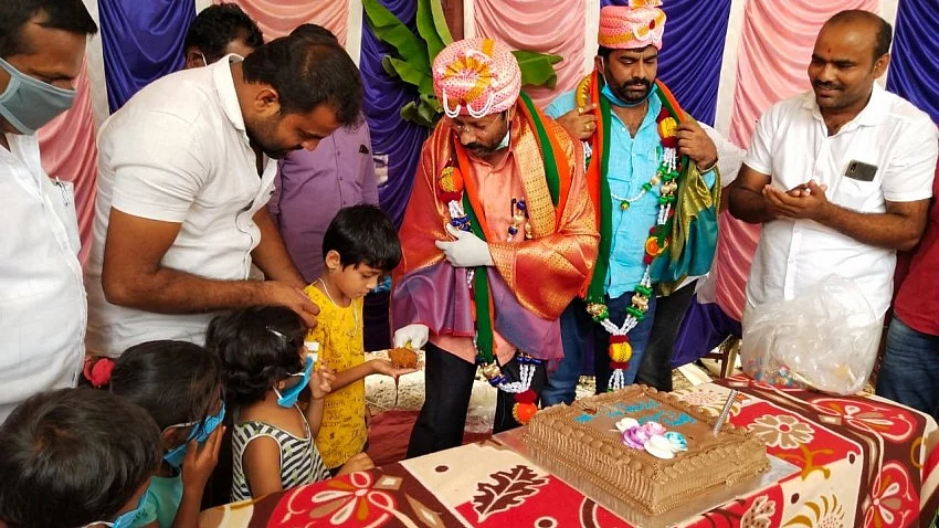 تصویر سوشل میڈیا