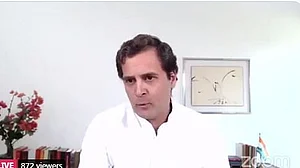 پی ایم مودی بےحال عوام کے تئیں ’ماں‘ والا رویہ اپنائیں ’ساہوکار‘ والا نہیں: راہل گاندھی