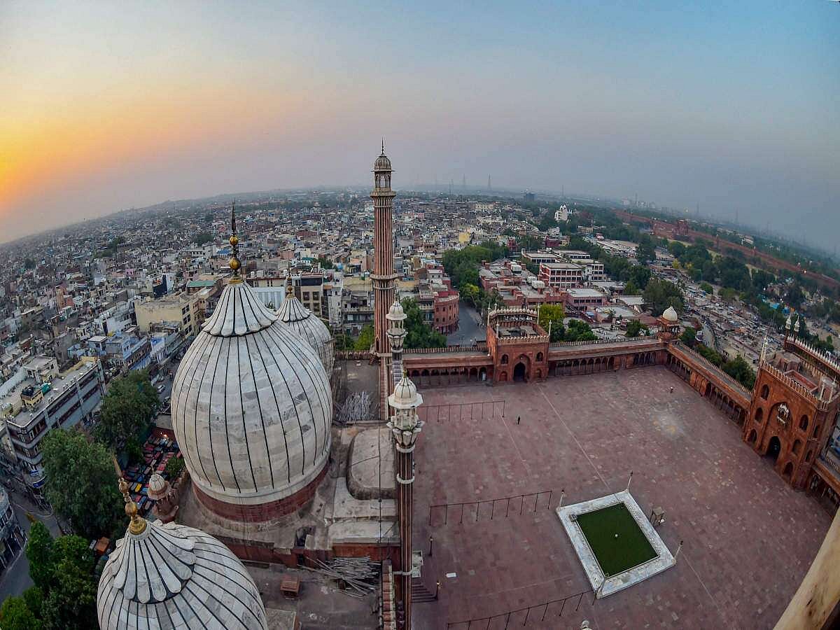 تصویر سوشل میڈیا