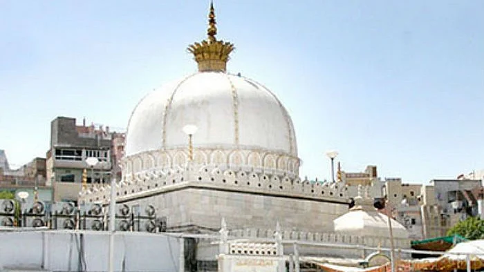 تصویر سوشل میڈیا