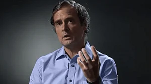 حقیقت کو چھپانا ہی ملک دشمنی ہے: راہل گاندھی