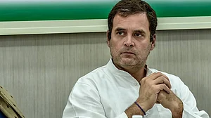 مرکز کی حصولیابیوں سے ملک ’آتم نربھر‘ بن گیا، راہل گاندھی کا مودی حکومت پر طنز