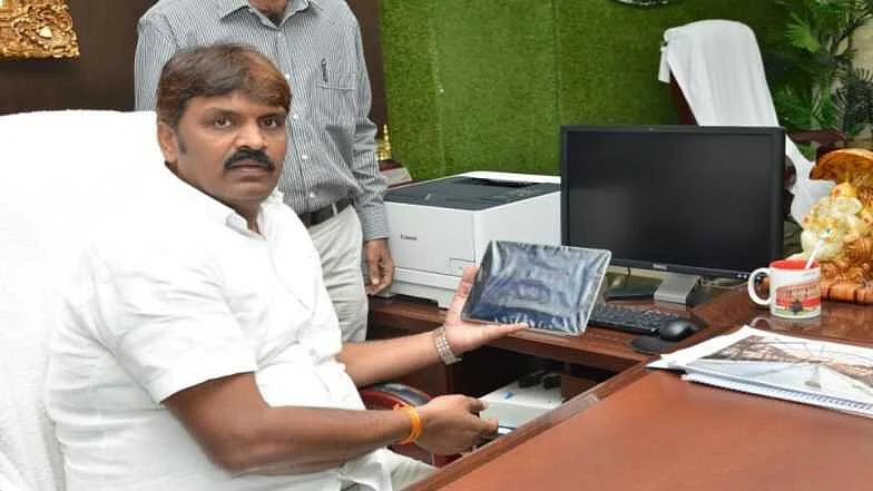 تصویر سوشل میڈیا