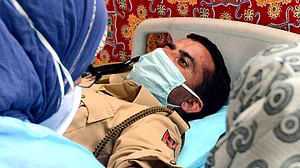 کشمیر کے نو اضلاع میں لاک ڈاؤن مزید سخت